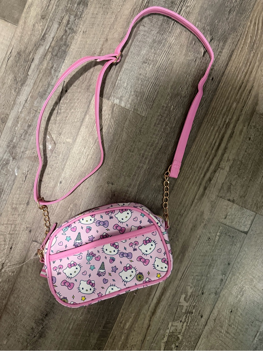 Sanrio Hello Kitty Pink Faux Leather Shoulder Bag